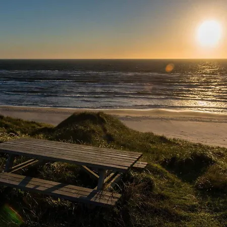 Liv Hirtshals
